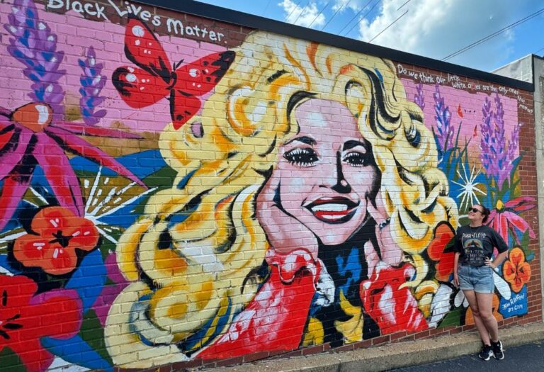 Dolly Parton Mural, East Nashville